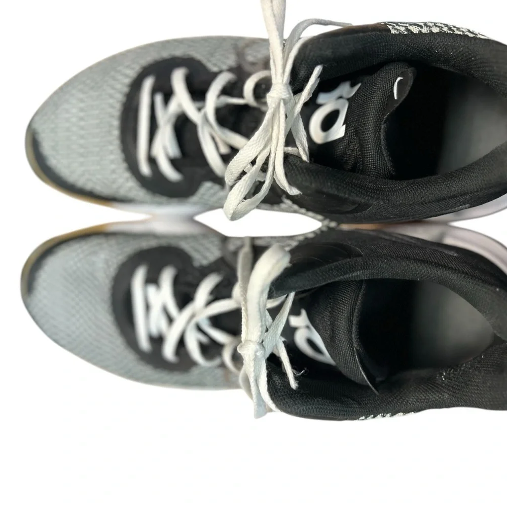 Nike Men's Basketball Sneakers Black Mid Top Athletic‎ 13